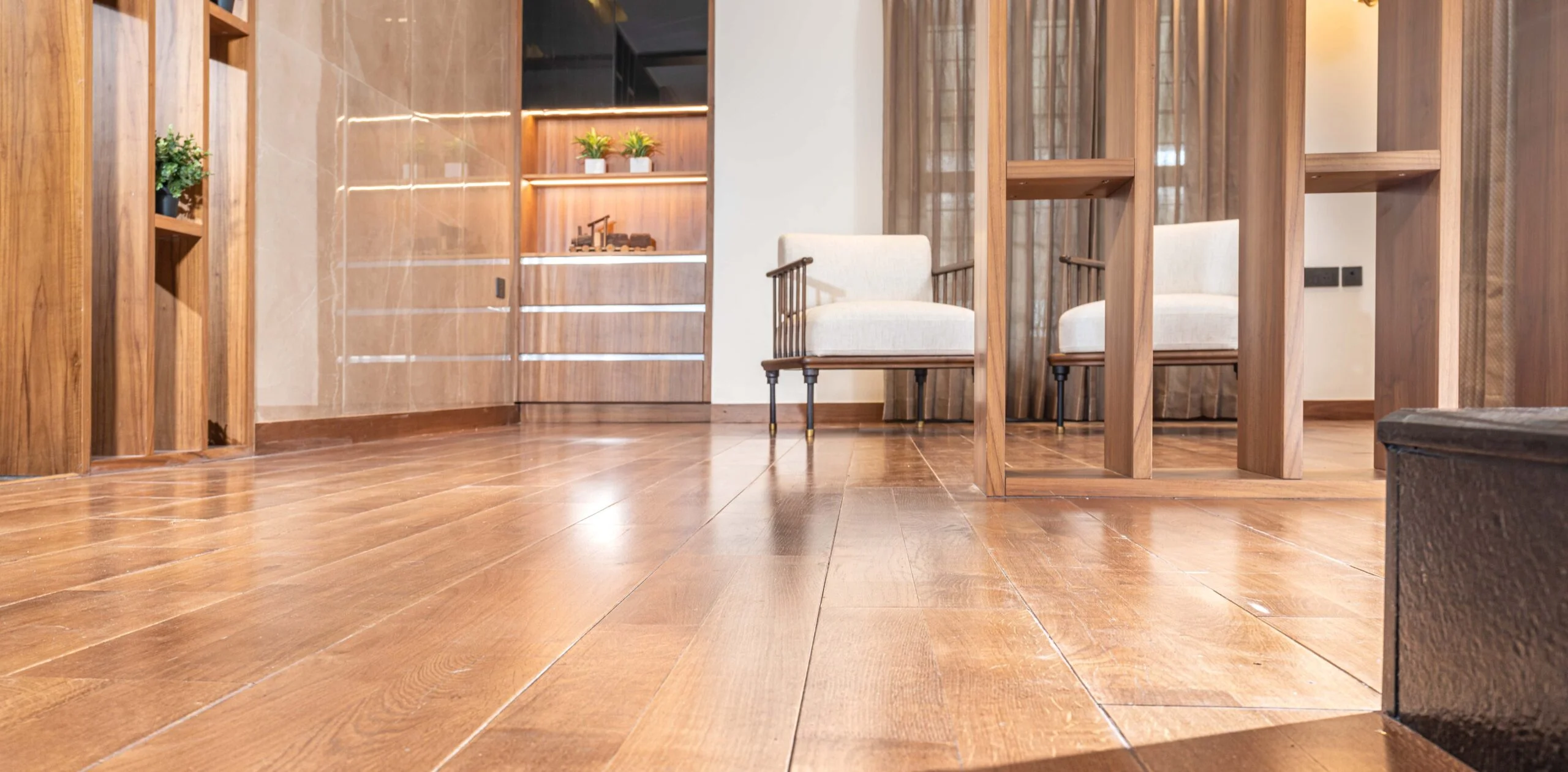 10 Hardwood Styles Transforming Interiors